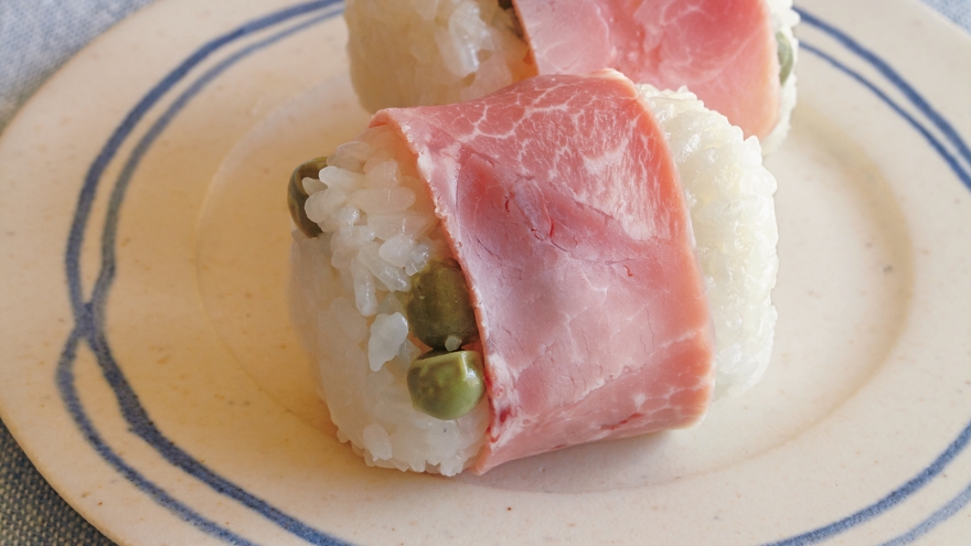 ハム巻きおむすび