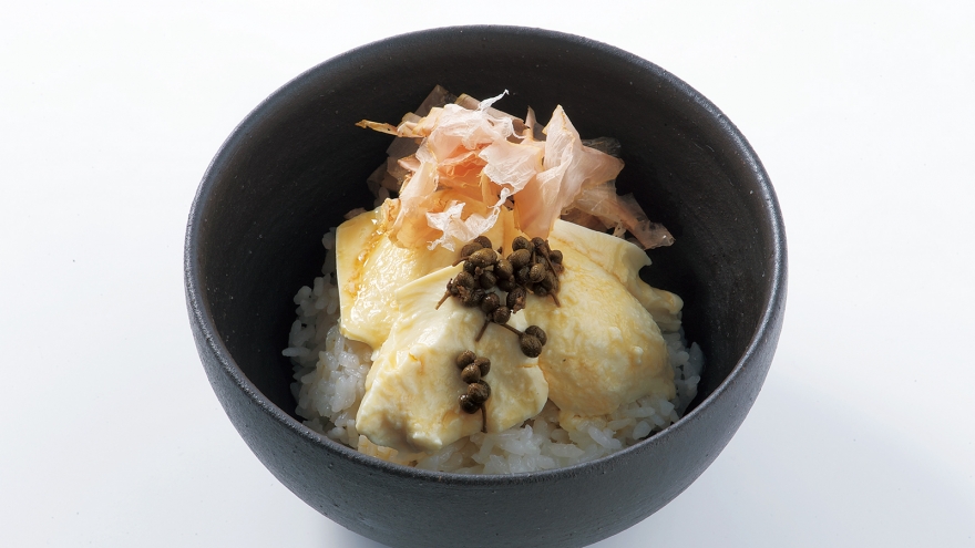 さんしょう風味の豆腐丼