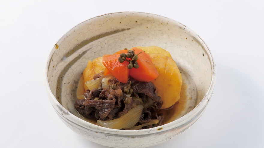 さんしょう風味の肉じゃが