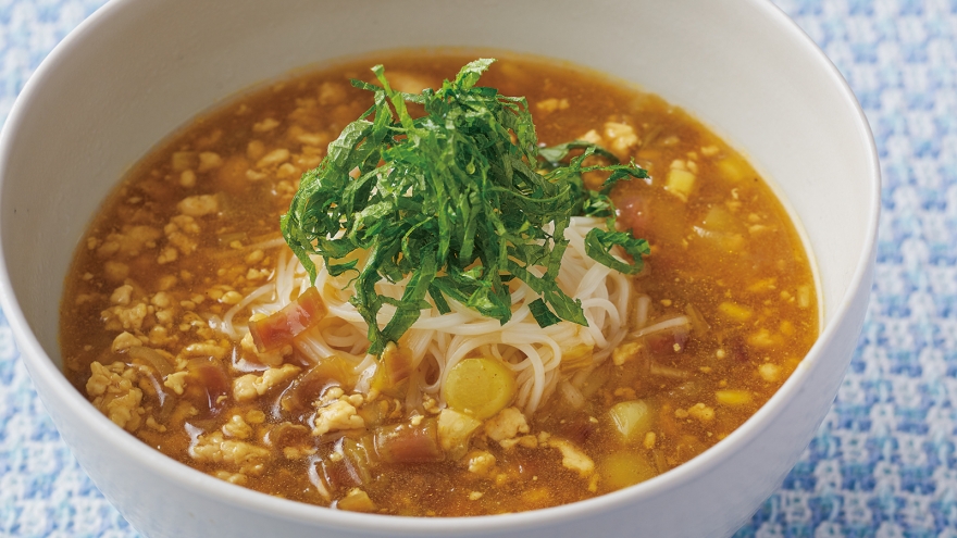 鶏ひき肉のさっぱりカレーそうめん