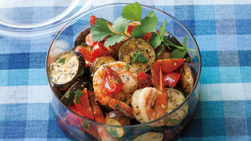 なすとえびの黒酢マリネ