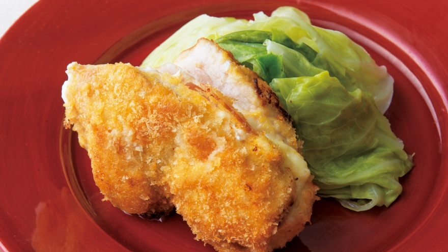 鶏むね肉のパン粉焼き