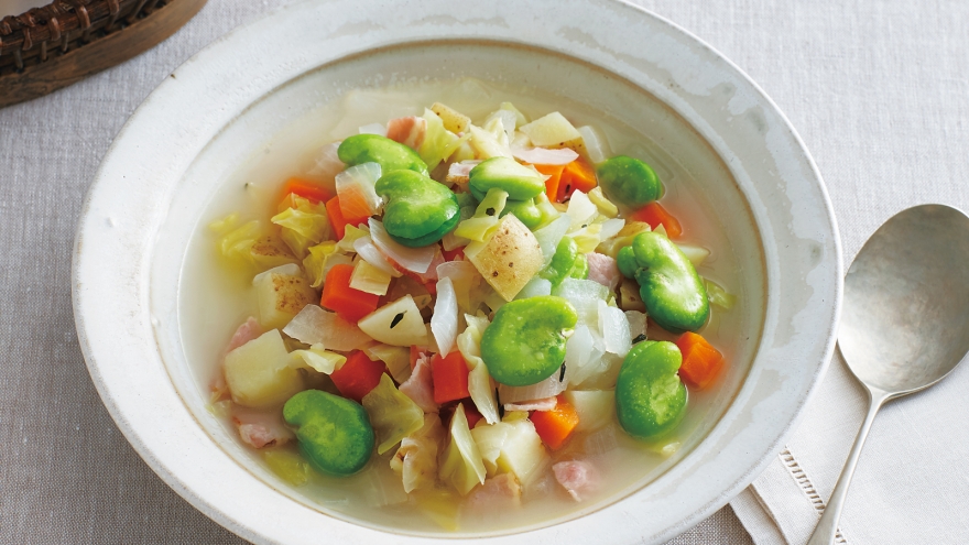 そら豆とたっぷり野菜のミネストローネ