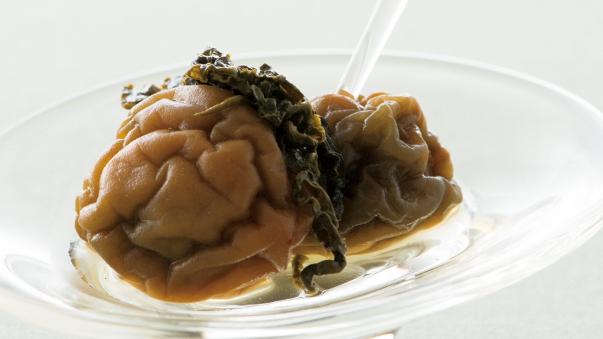 梅のウーロン茶煮