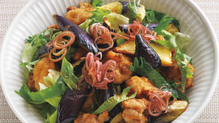 なすと鶏の塩から揚げ南蛮酢