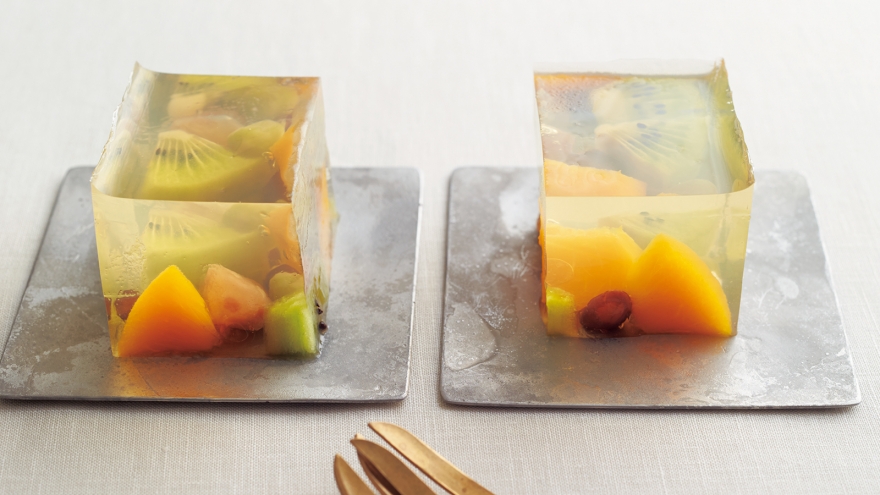 甘納豆入りフルーツかん