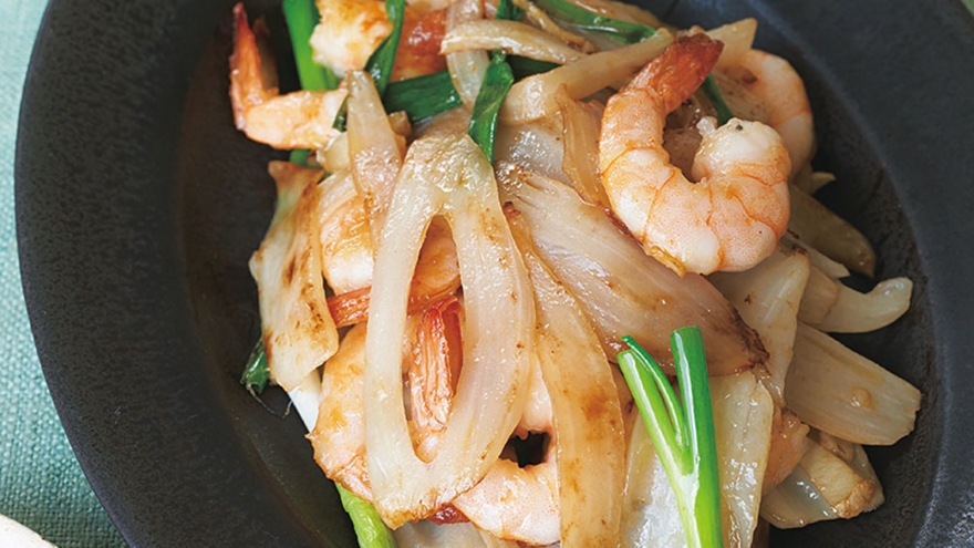 れんこんとえびのしょうが炒め