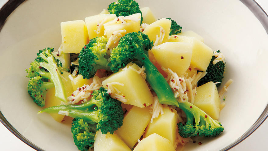 新じゃがと帆立てのサラダ