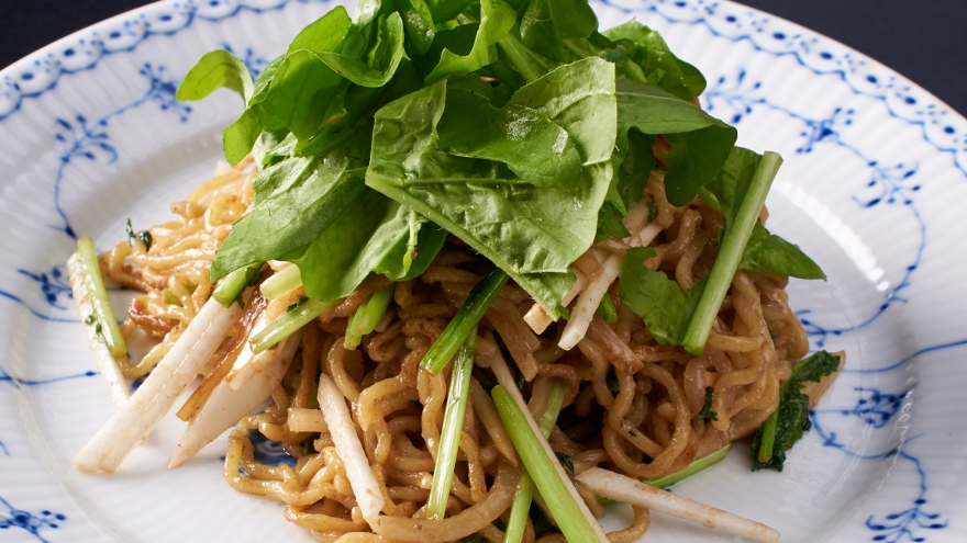シャキシャキかぶの上海炒麺