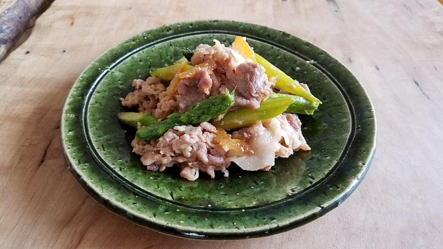 ゆず茶とみその豚肉アスパラ炒め
