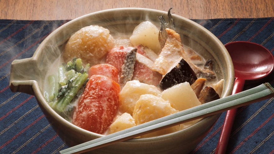 甘塩ざけと野菜のかす煮