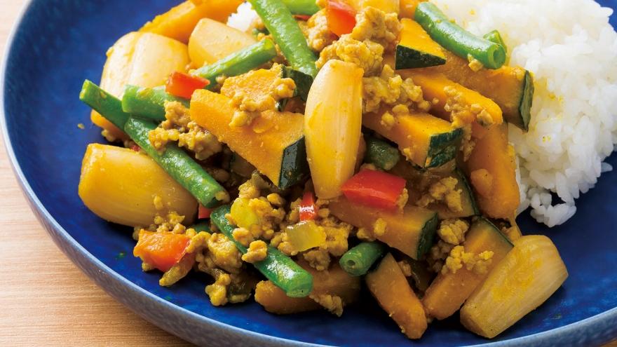 らっきょう入りドライカレー