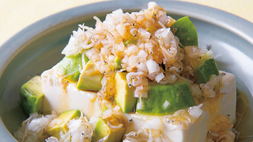 酢じゃこたまねぎやっこ