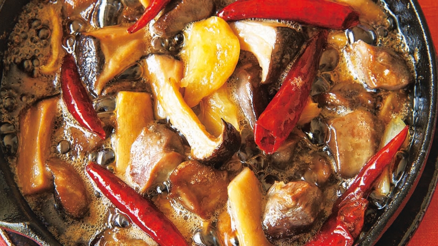 砂肝のピリ辛オイル煮