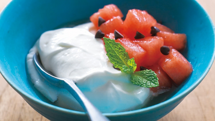 ヨーグルトとすいかのクレームダンジュ風