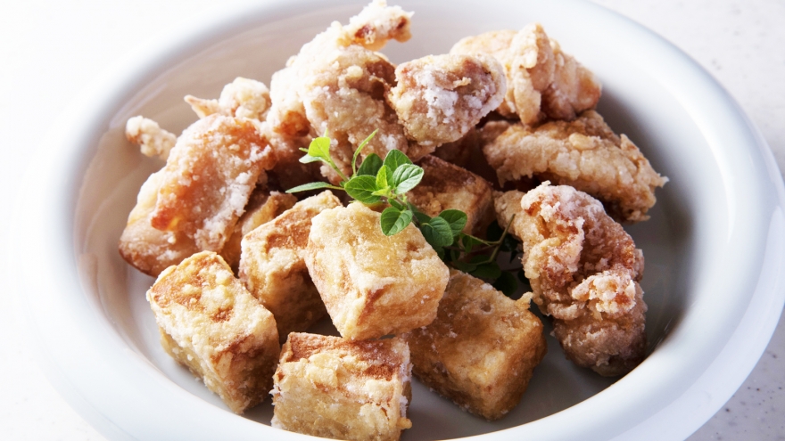 こうや豆腐と鶏肉のから揚げ