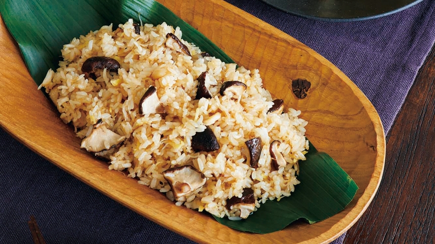 焼きしいたけのレンジおこわ