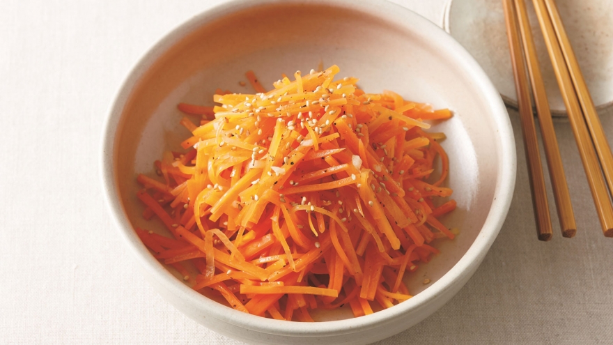 春にんじんのナムル