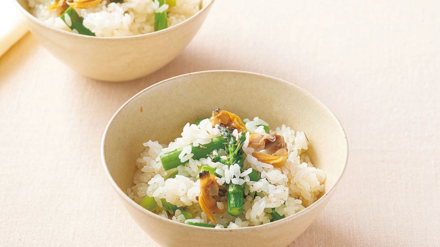 あさりとアスパラの混ぜご飯