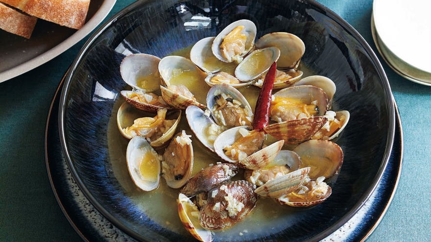 あさりの酒蒸し