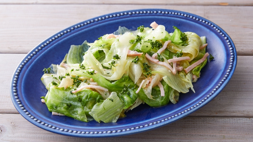 レタスのバター蒸し