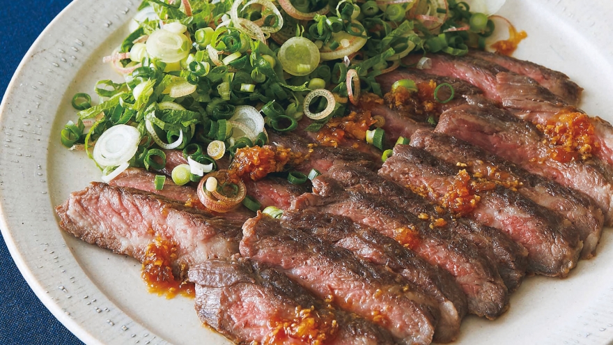 薬味ミックスの和風ステーキ