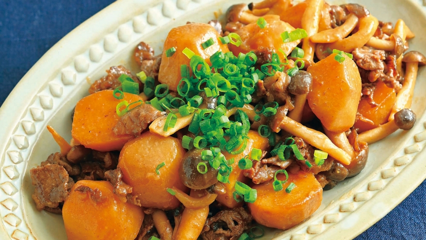 里芋と牛肉の炒め物