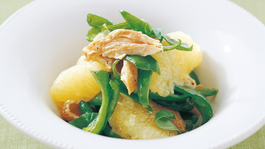 ピーマンと鶏肉のグレープフルーツあえ