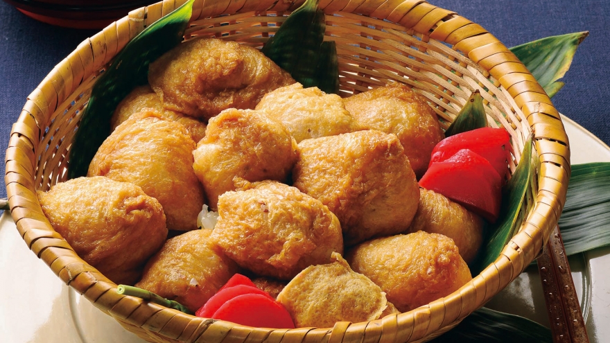 蒸しおこわいなり