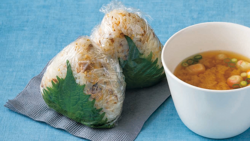 さば缶おにぎり