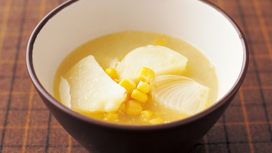 じゃがバタコーン汁