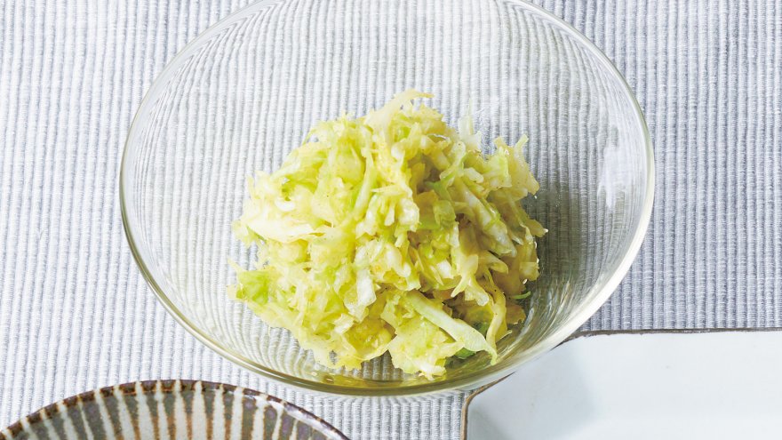 キャベツのカレー風味サラダ