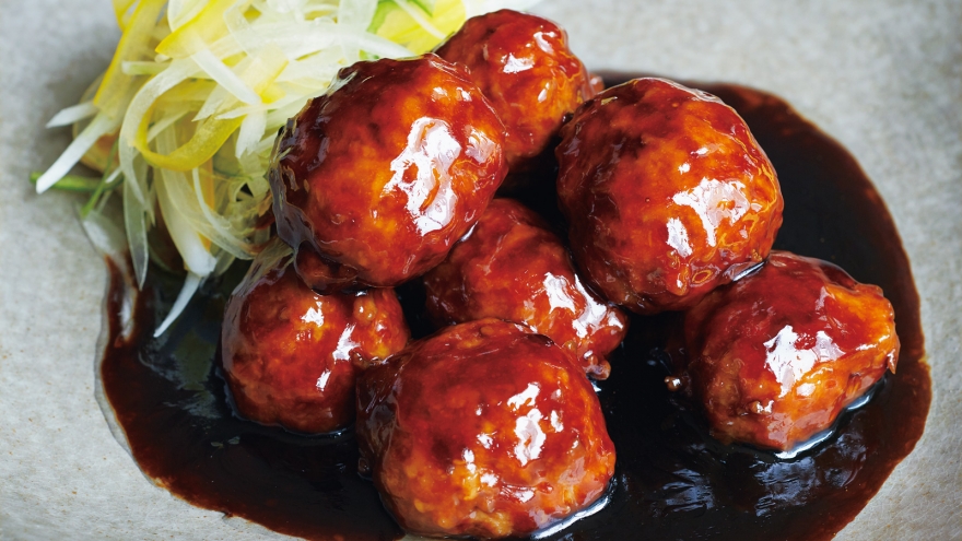 肉だんごの黒酢あん