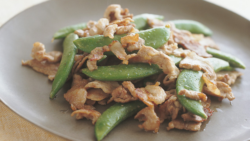 豚肉とスナップえんどうの炒め物