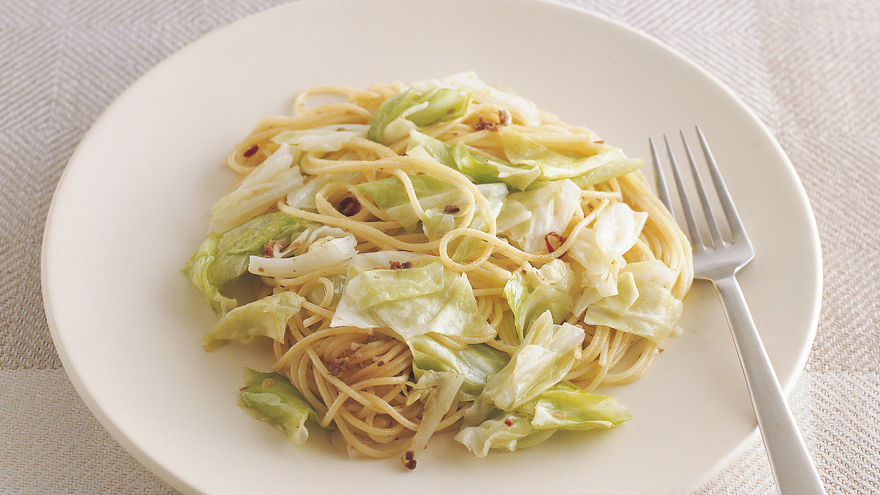 キャベツとアンチョビのパスタ