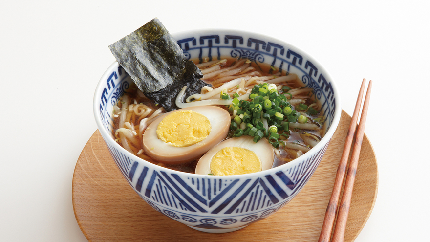 煮卵のせラーメン