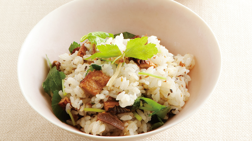 さんま缶、みつば、しょうがの混ぜご飯