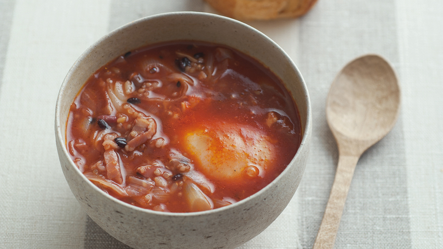 雑穀とねぎのトマトスープ