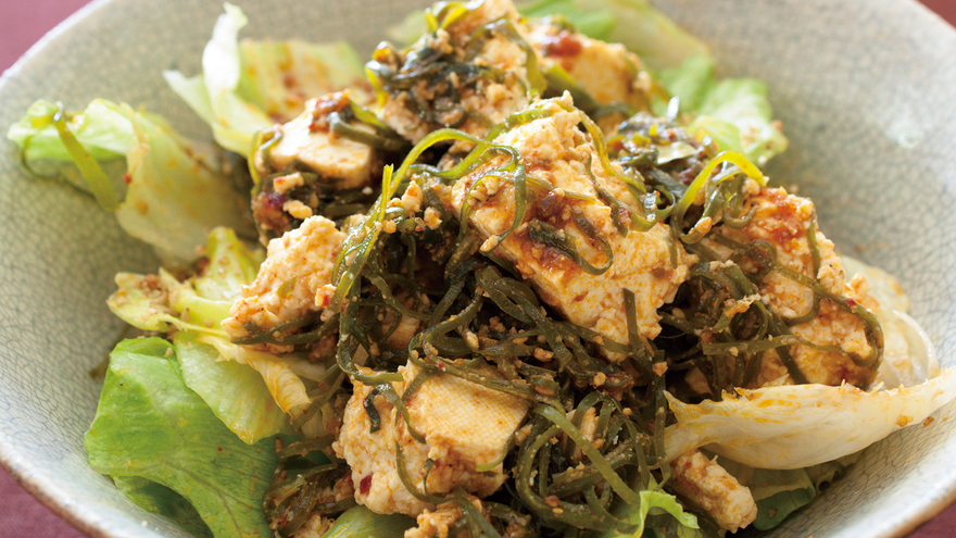 切り昆布と豆腐の韓国風サラダ