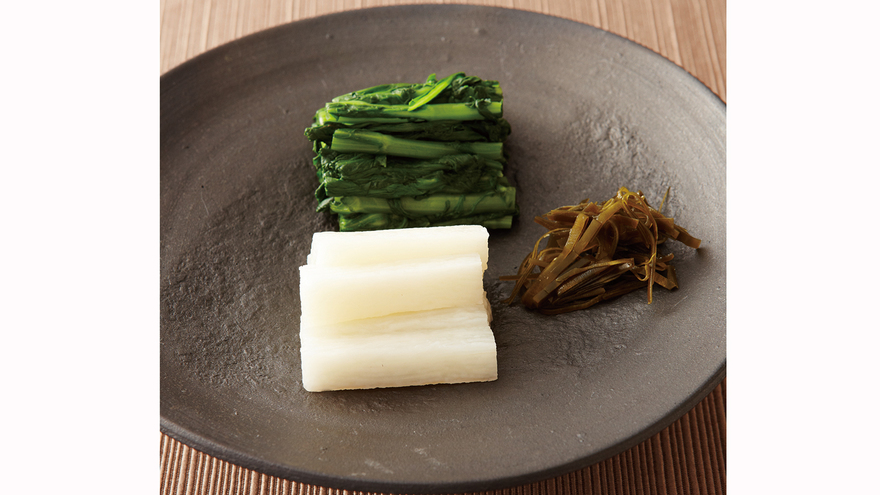 長芋と春菊の昆布じめ