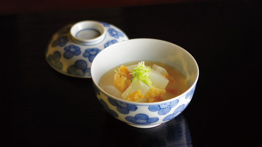 揚げ大根と干し貝柱の煮物