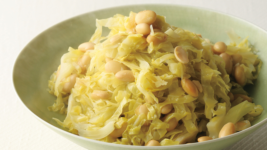 春キャベツと大豆の酢蒸し