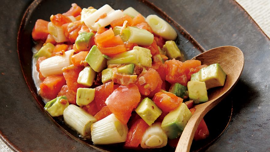 ねぎ、トマト、アボカドのみそドレッシング