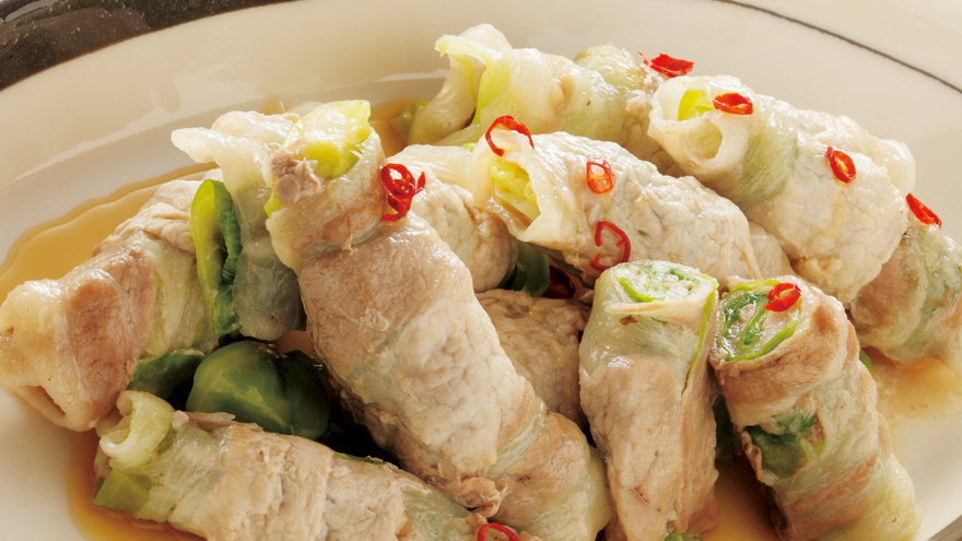 春キャベツの豚ロール蒸し