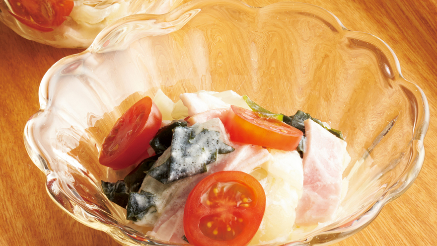 ハムとたまねぎのヨーグルトマリネ