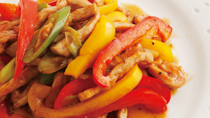 パプリカのチンジャオロースー