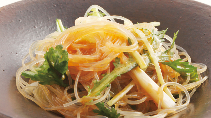 春雨のごまだれあえ