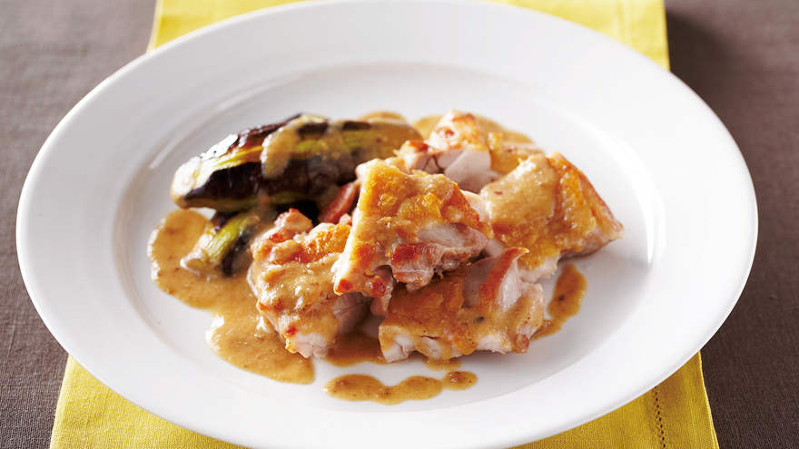 鶏もも肉となすのソテー ごまみそ味