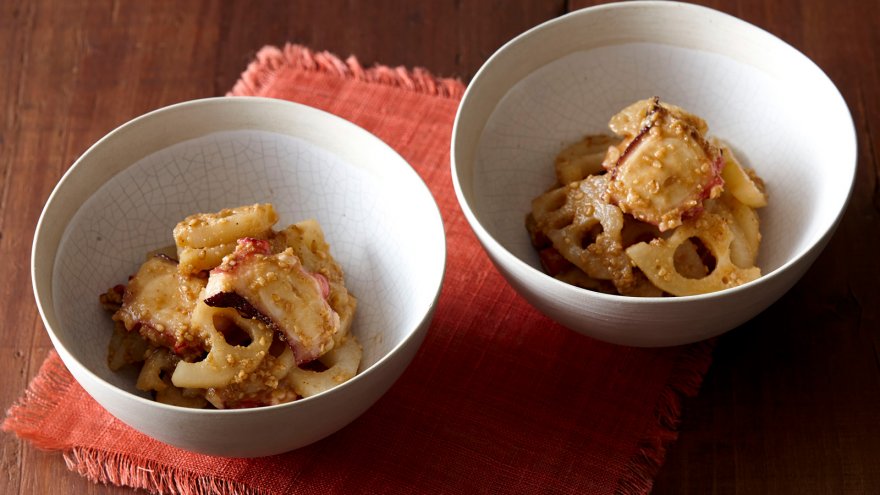 れんこんとたこのごま酢あえ