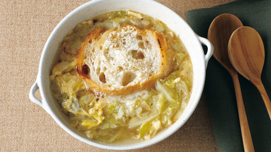 キャベツの卵スープ